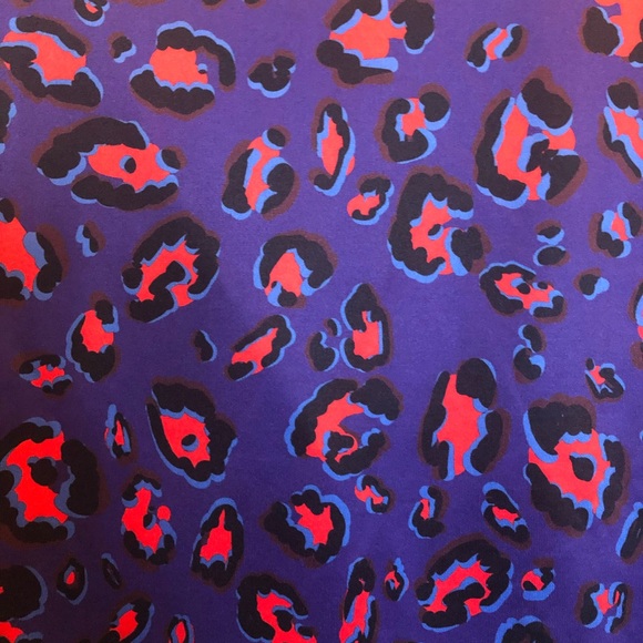 Terez Electric Cheetah Tie-Front Button Down Top - Picture 13 of 16